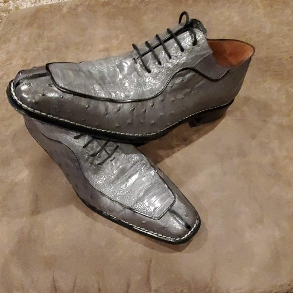Offer! Gray Ostrich Mezlan Platinum dress shoes